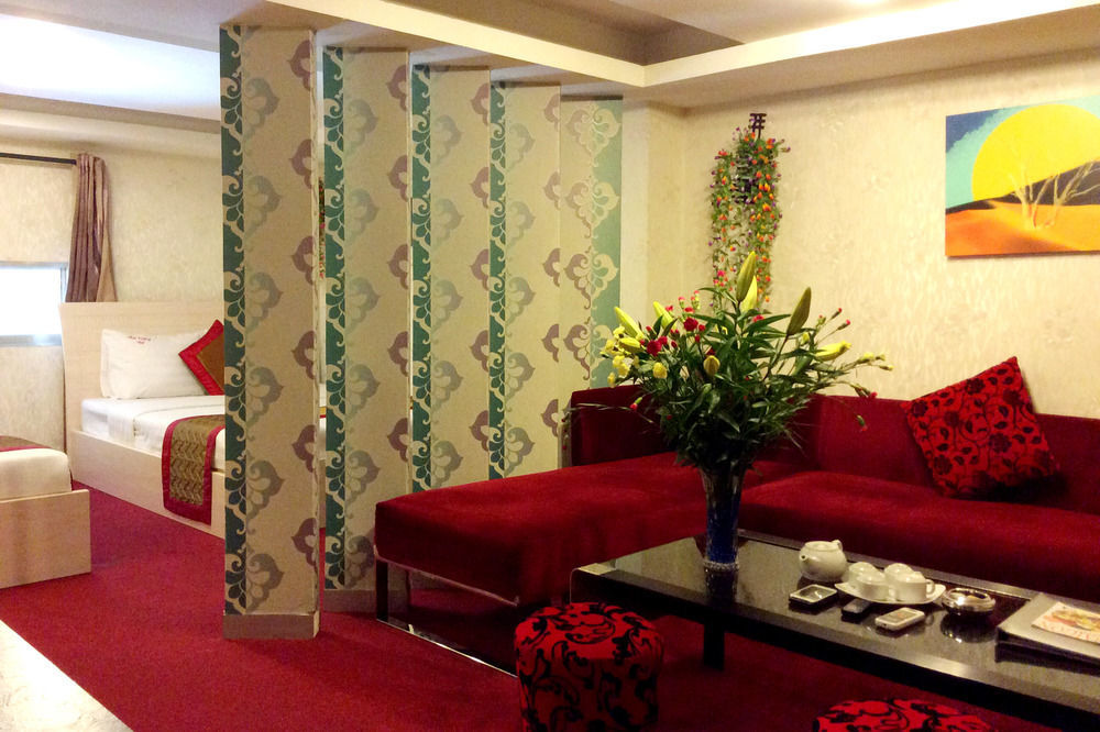 הו צ'י מין סיטי Mai Vuong Saigon Hotel מראה חיצוני תמונה
