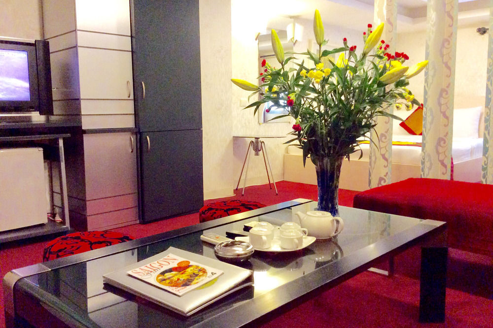 הו צ'י מין סיטי Mai Vuong Saigon Hotel מראה חיצוני תמונה