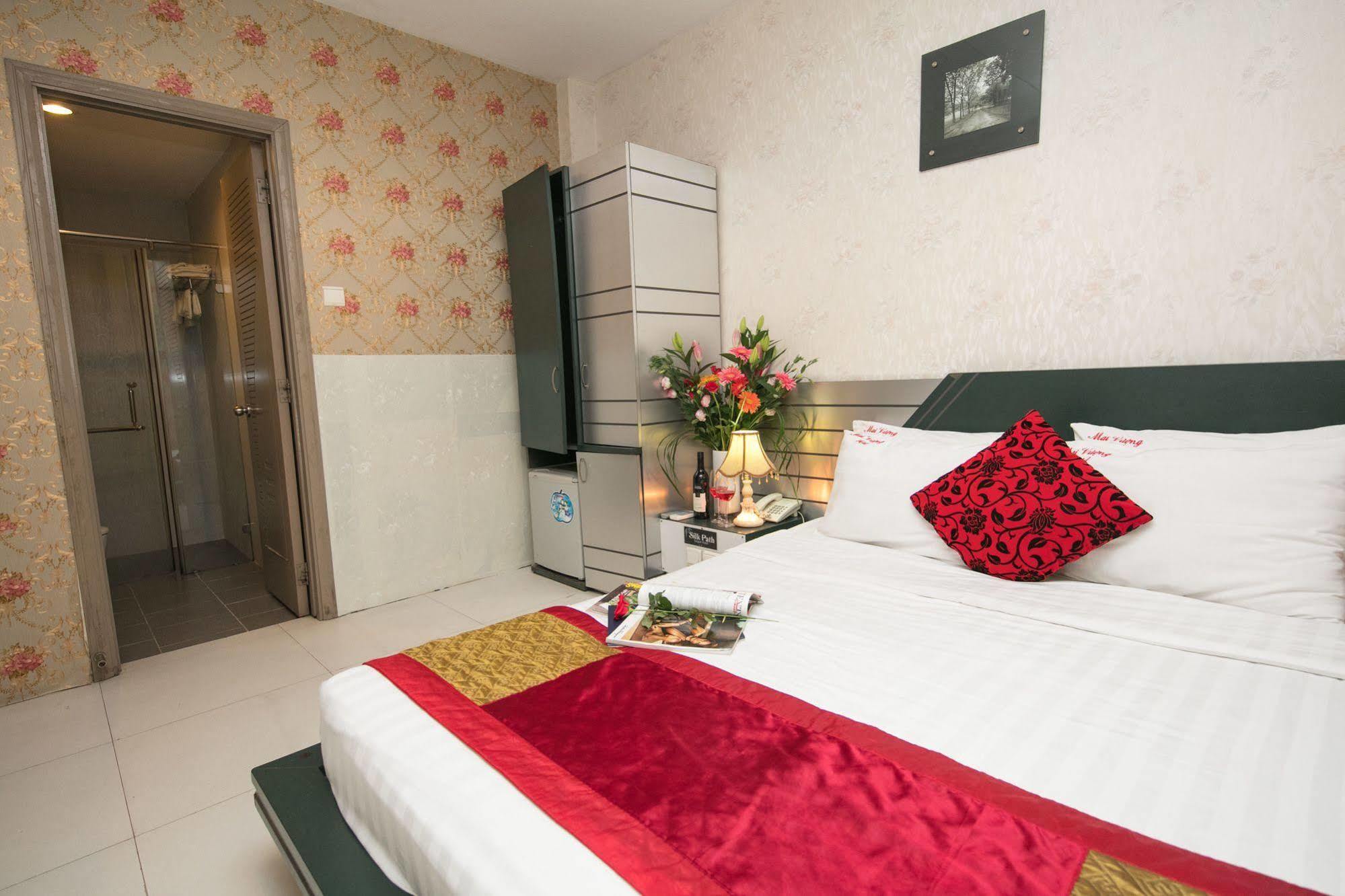 הו צ'י מין סיטי Mai Vuong Saigon Hotel מראה חיצוני תמונה